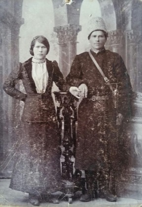 Антонина Никитична Димитриева с братом, 1916-1920