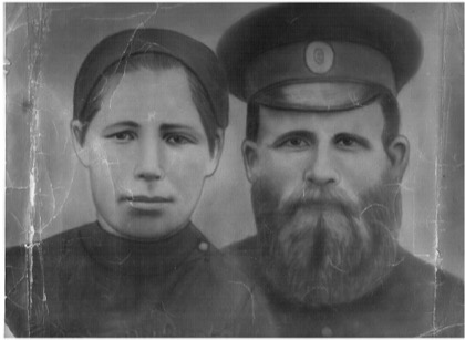 Николай Ефимович Ольхов с женой
