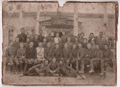 Управление рабоче-крестьянской милиции в городе Джаркент, 1930-1938. Третий слева в первом ряду, Иосиф Исаевич Ступкин (